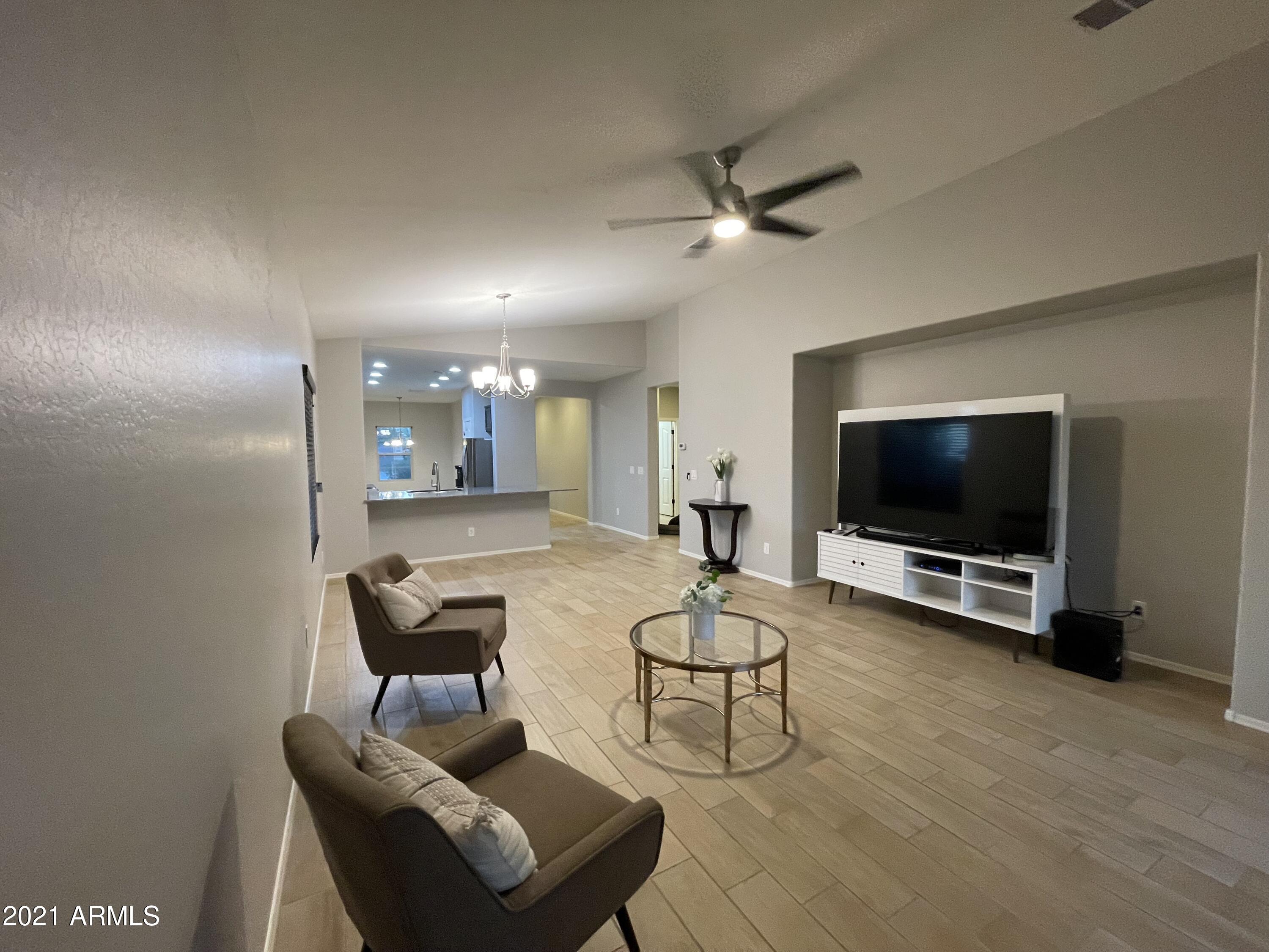2649 East Gillcrest Road Gilbert, AZ 85298 - Photo 13 of 50 Entertaiment Niche
