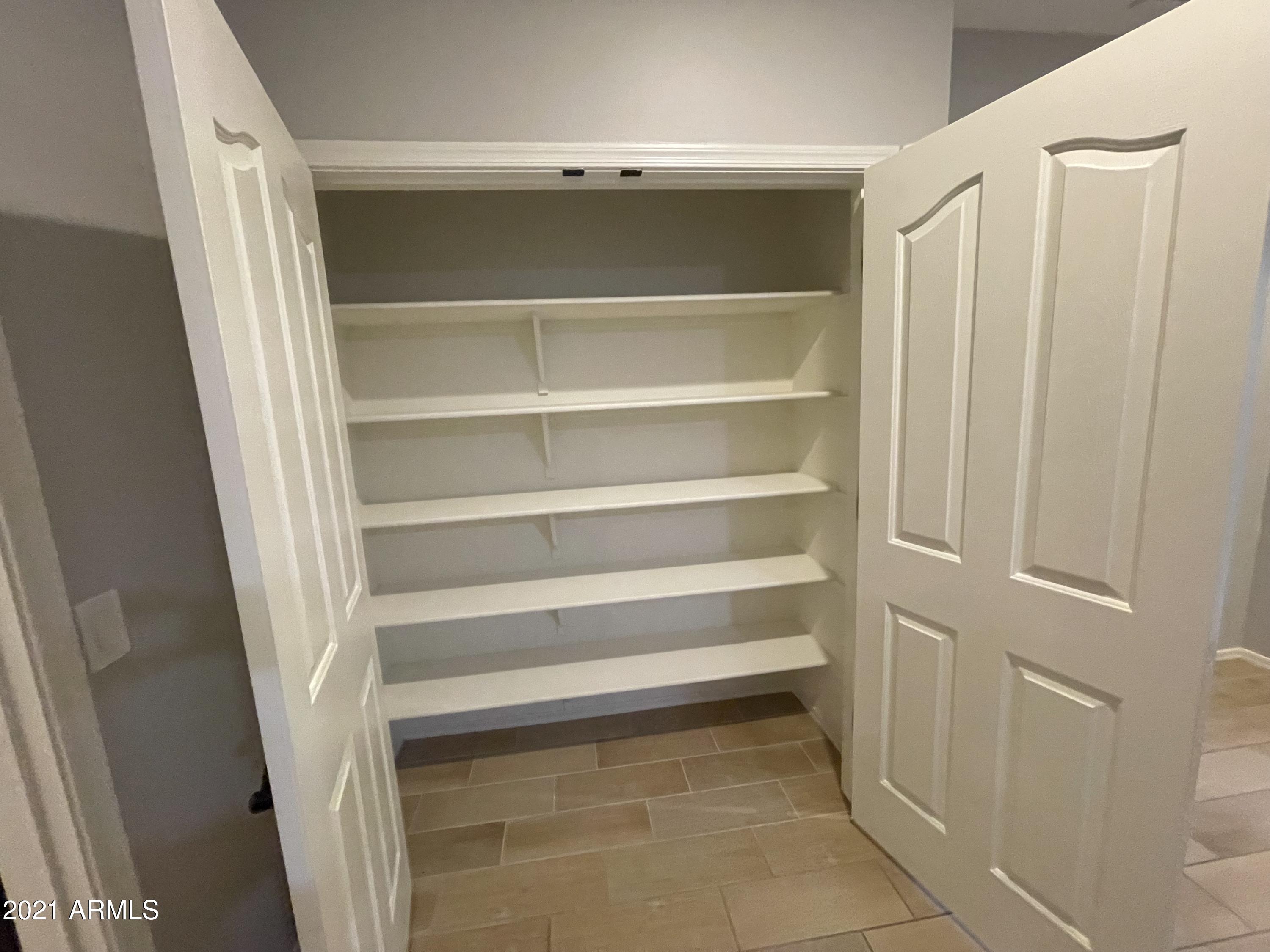 2649 East Gillcrest Road Gilbert, AZ 85298 - Photo 31 of 50 Lots of storage