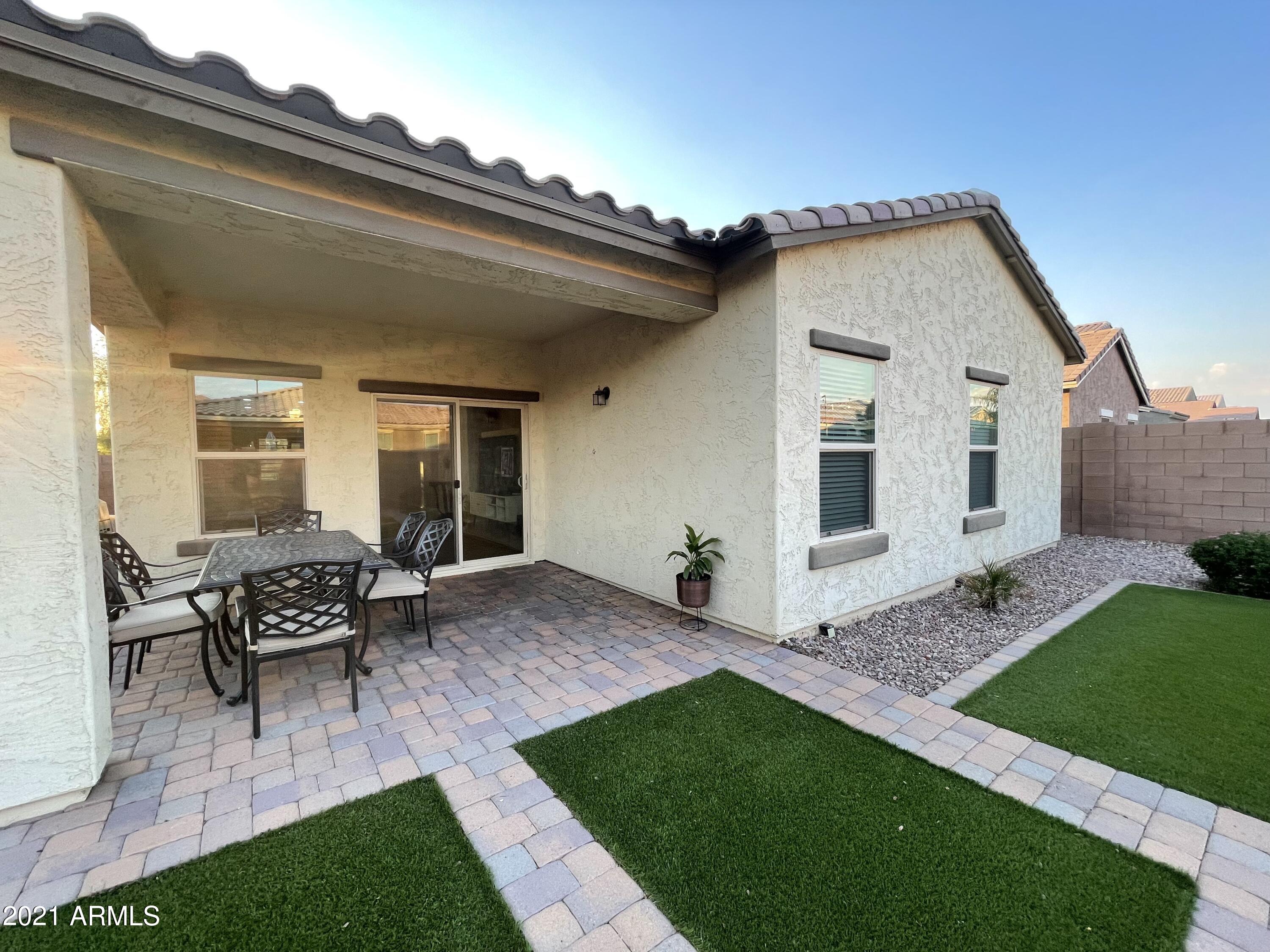 2649 East Gillcrest Road Gilbert, AZ 85298 - Photo 42 of 50 Covered Patio