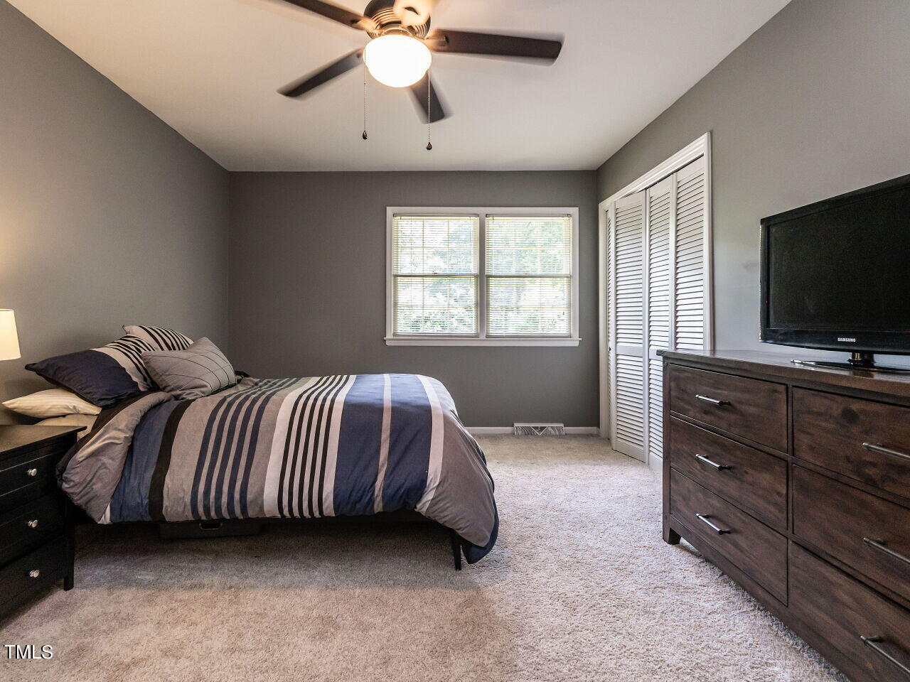 1713 Medfield Road Raleigh, NC 27607 - Photo 26 of 41 025-1280x960-bedroom