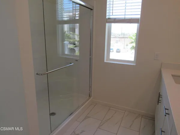 $4,195 | 527 Winchester Drive, Oxnard, CA 93036