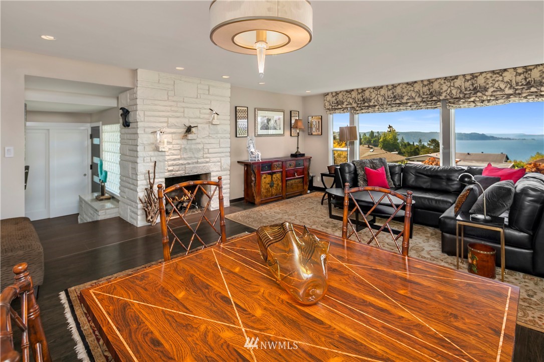 3920 Southwest 109th Street Seattle, WA 98146 - Photo 7 of 14 Gallery Image 7