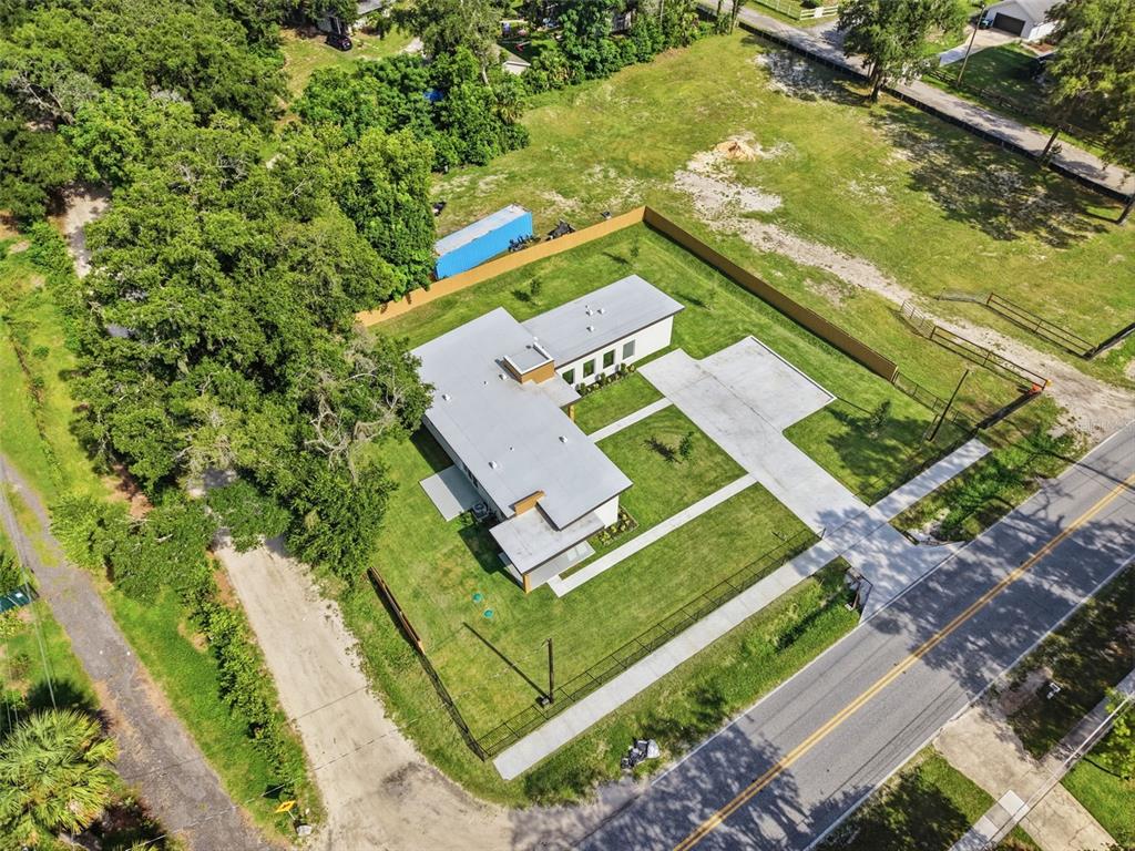 561 North Thompson Road Apopka, FL 32712 - Photo 37 of 43 Gallery Image 37
