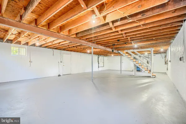 $675,000 | 6510 Horseshoe Road, Clinton, MD 20735