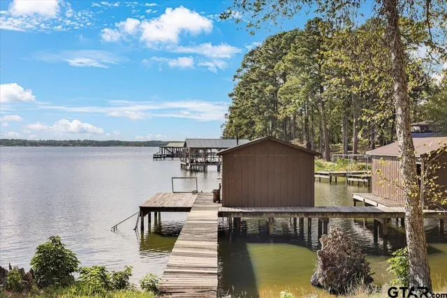 a view of a terrace with sitting area