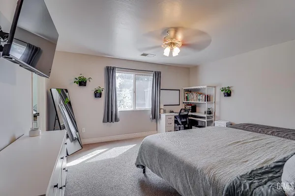 $399,900 | Undisclosed Address, Bakersfield, CA 93312