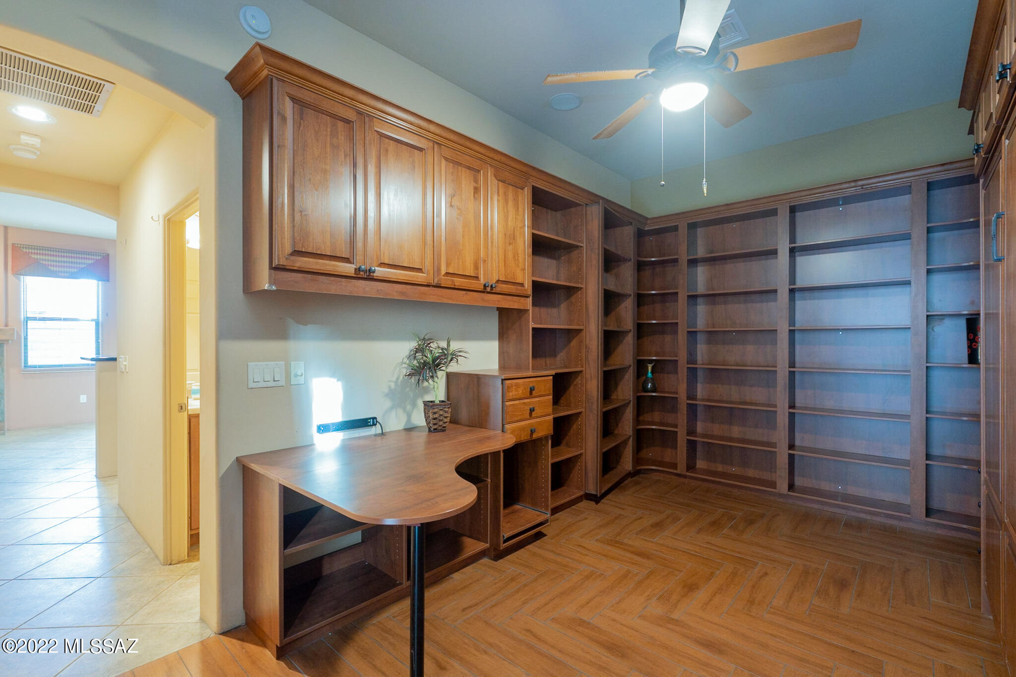 175 East Castlefield Circle Tucson, AZ 85704 - Photo 21 of 48