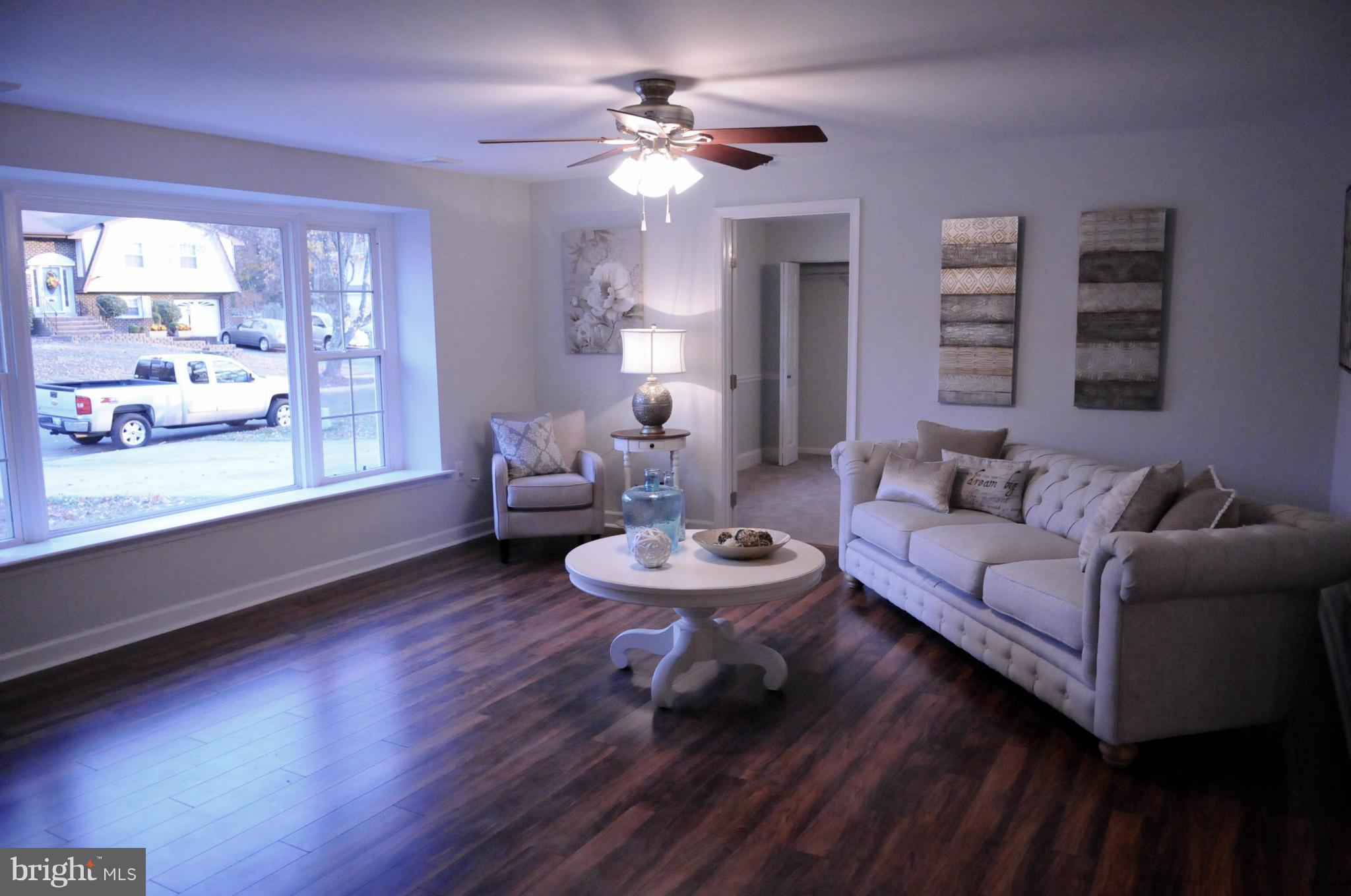6314 Josephine Road Waldorf, MD 20601 - Photo 5 of 27 Living Room