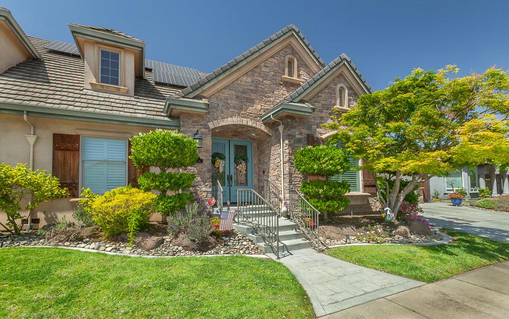 1111 Brighton Way Lodi, CA 95242 - Photo 4 of 87