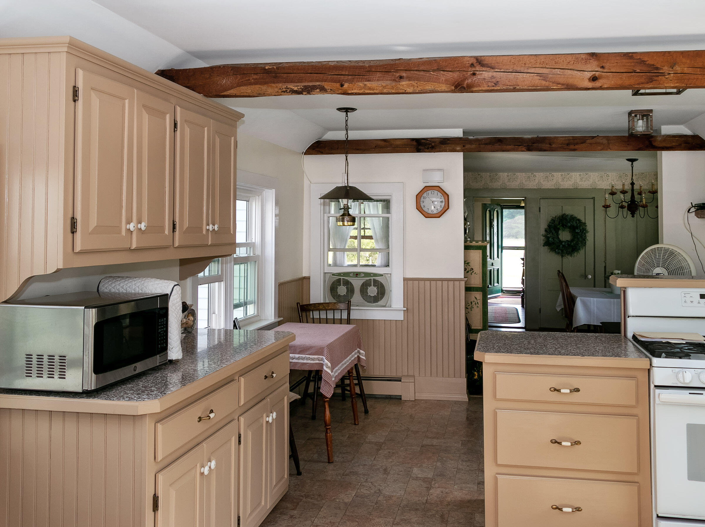 423 Cat Mousam Road Kennebunk, ME 04043 - Photo 13 of 57 Kitchen