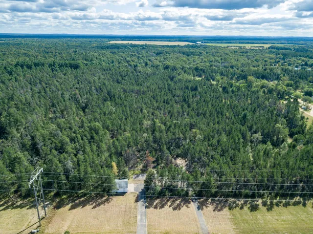 $150,000 | W6993 23rd Street, Necedah, WI 54646