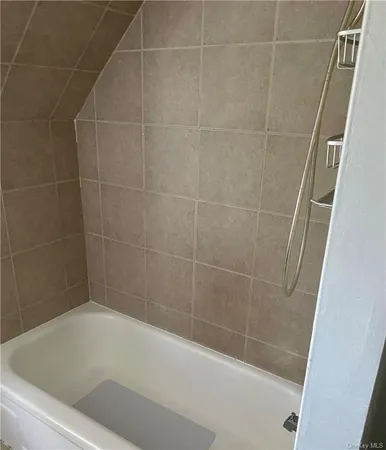 $2,800 | 8 Park Avenue, Unit B, Hillburn, NY 10931