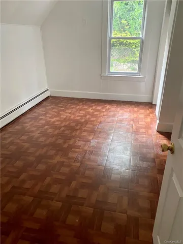 $2,800 | 8 Park Avenue, Unit B, Hillburn, NY 10931