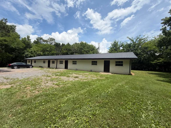 $375,000 | 1614 Waring Road Northwest, Dalton, GA 30721