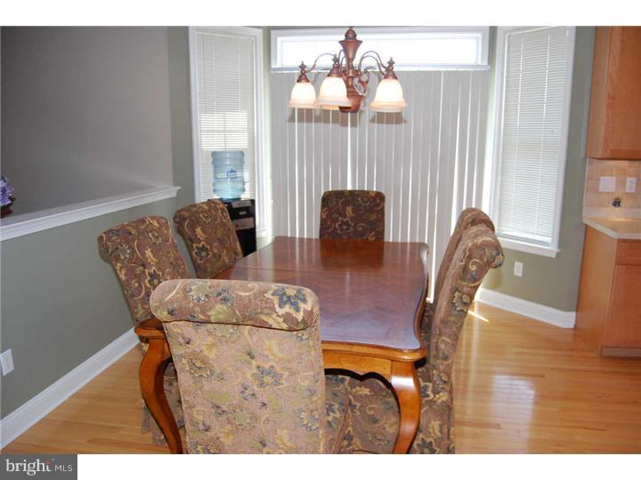 9 Victoria Court Cream Ridge, NJ 08514 - Photo 3 of 16