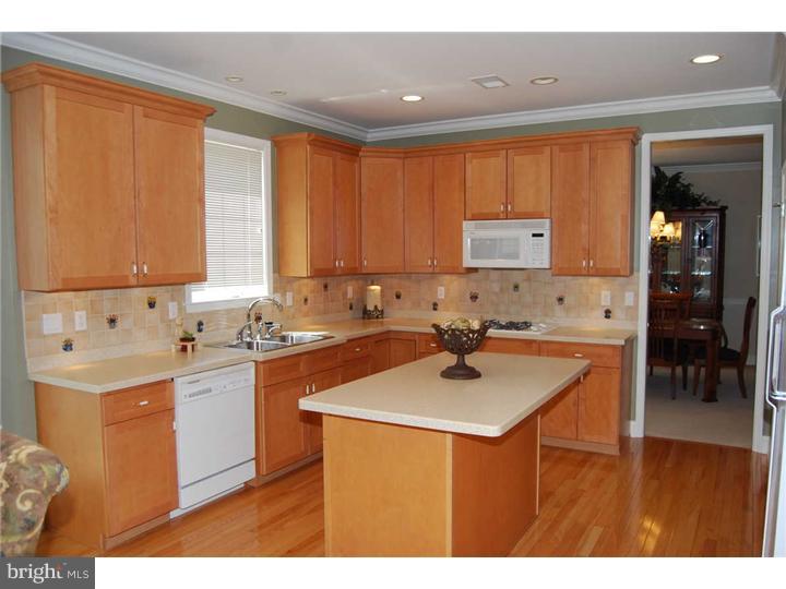9 Victoria Court Cream Ridge, NJ 08514 - Photo 8 of 16