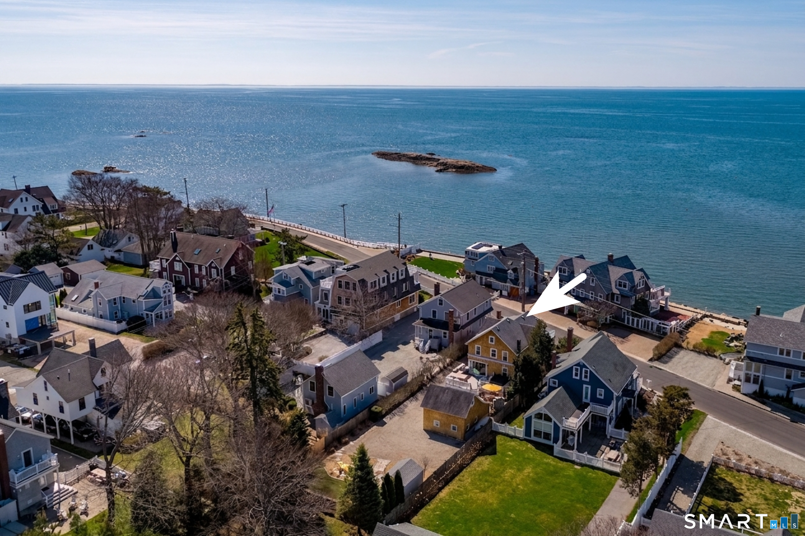 11 Middle Beach Road Madison, CT 06443 - Photo 2 of 31