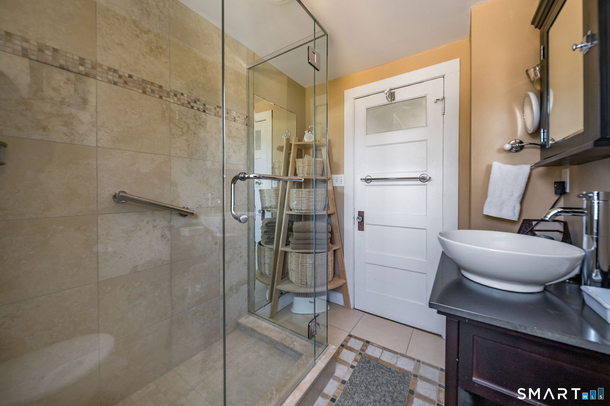 11 Middle Beach Road Madison, CT 06443 - Photo 22 of 31