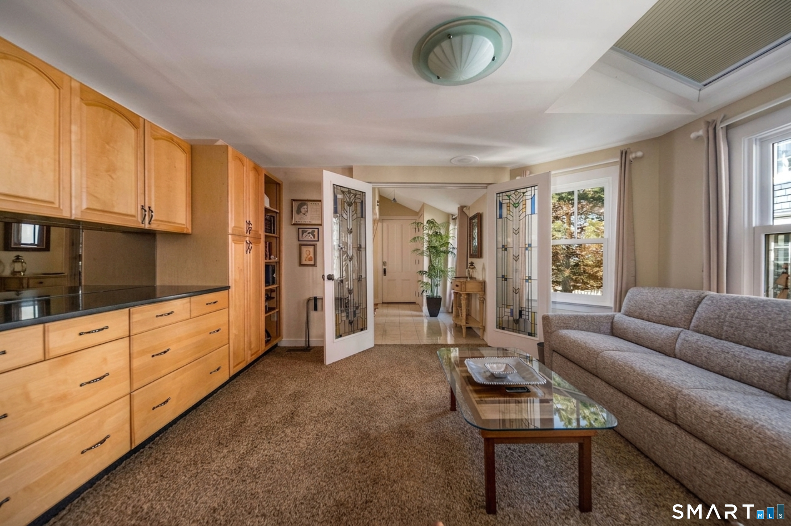 11 Middle Beach Road Madison, CT 06443 - Photo 9 of 31