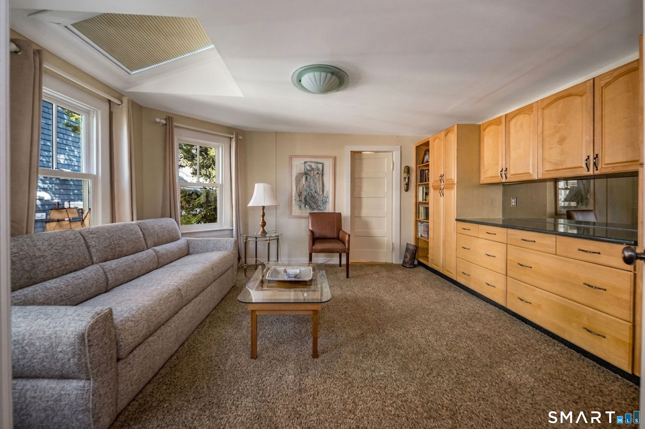 11 Middle Beach Road Madison, CT 06443 - Photo 10 of 31