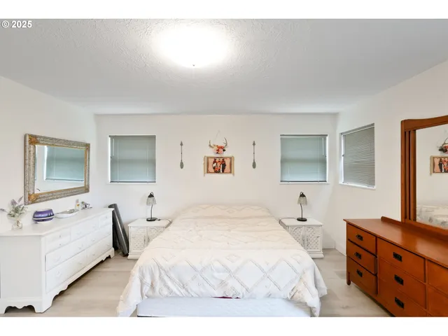 $579,000 | 704 Cliff Court, Silverton, OR 97381