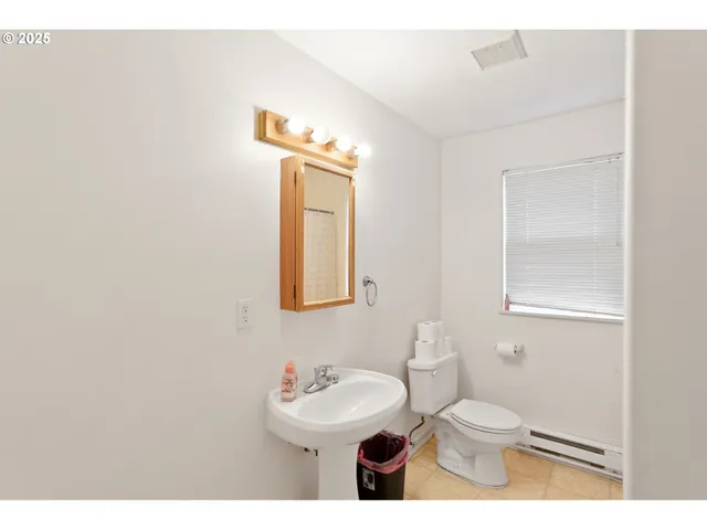 $579,000 | 704 Cliff Court, Silverton, OR 97381