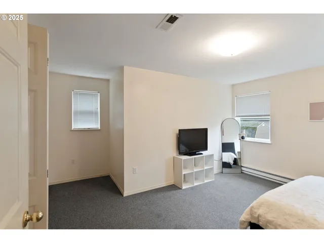 $579,000 | 704 Cliff Court, Silverton, OR 97381