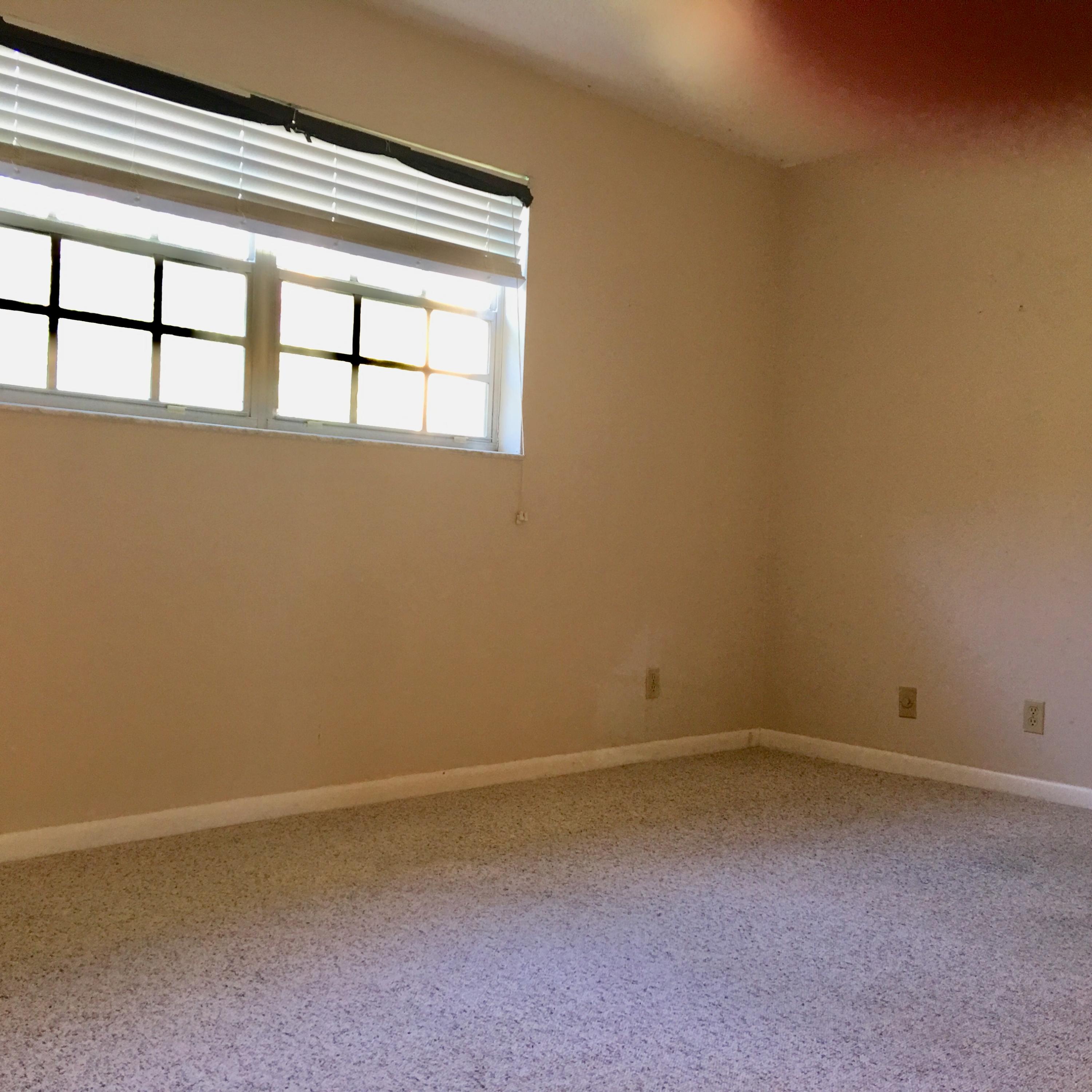 1600 Dover Road, Unit 213B Delray Beach, FL 33445 - Photo 11 of 20 BEDROOM