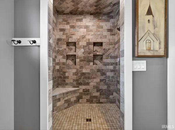 $1,650,000 | 15306 Covington Road, Fort Wayne, IN 46814