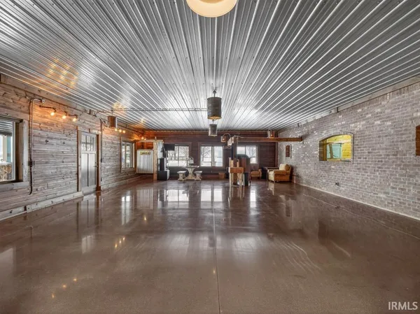 $1,650,000 | 15306 Covington Road, Fort Wayne, IN 46814