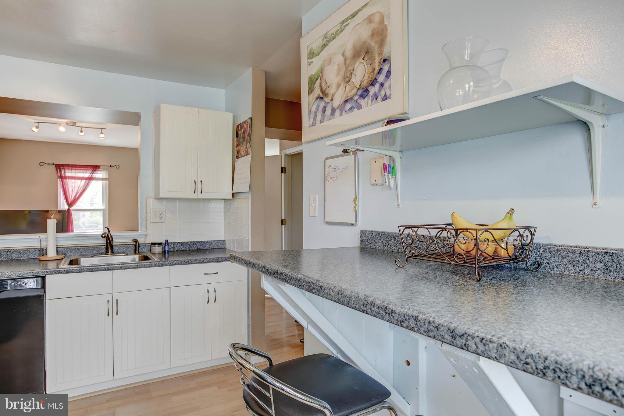 12136 Turnstone Court, Unit 84 Silver Spring, MD 20904 - Photo 11 of 30 Kitchen