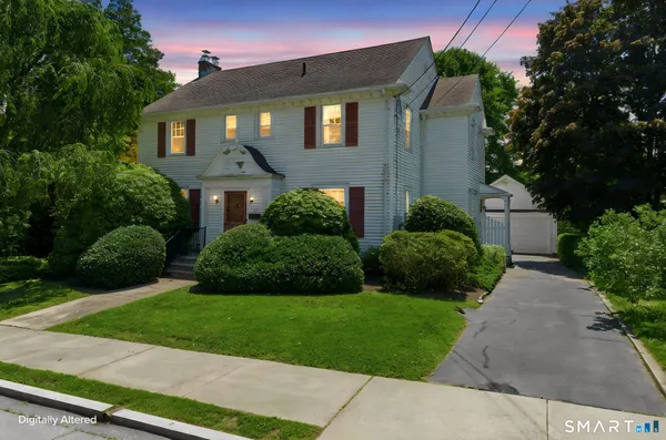 $450,000 | 44 Granada Terrace, New London, CT 06320