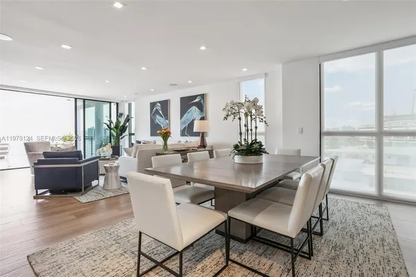 $6,900,000 | 1930 Bay Drive, Unit 4, Miami Beach, FL 33141