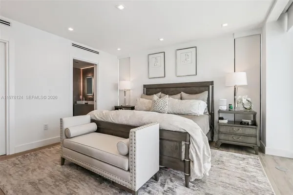 $6,900,000 | 1930 Bay Drive, Unit 4, Miami Beach, FL 33141