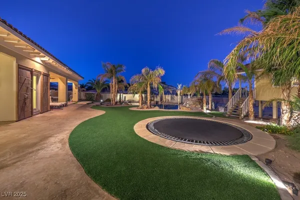 $12,500 | 2780 El Camino Road, Las Vegas, NV 89146