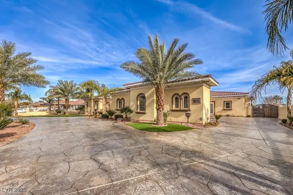 $12,500 | 2780 El Camino Road, Las Vegas, NV 89146