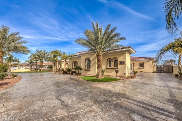 $11,500 | 2780 El Camino Road, Las Vegas, NV 89146