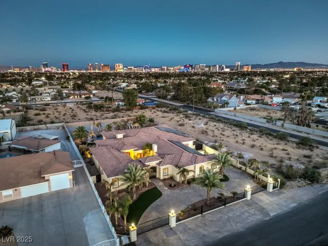 $11,500 | 2780 El Camino Road, Las Vegas, NV 89146