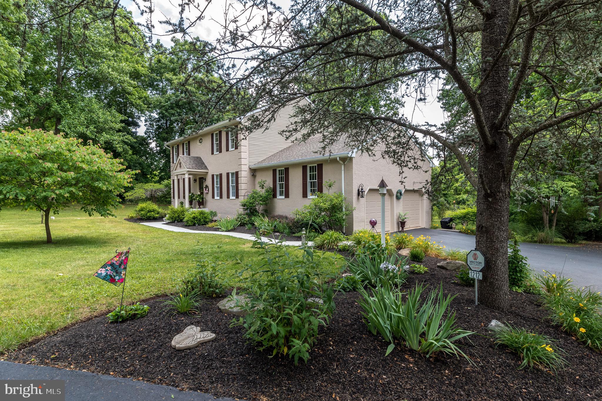 1212 St Peters Road Pottstown, PA 19465 - Photo 4 of 37