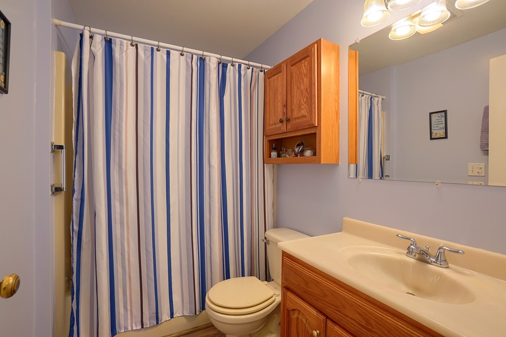 111 Ridgefield Circle, Unit D Clinton, MA 01510 - Photo 18 of 25 Gallery Image 18