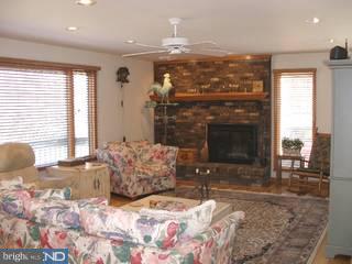 301 Spring Hill Road Skillman, NJ 08558 - Photo 4 of 6