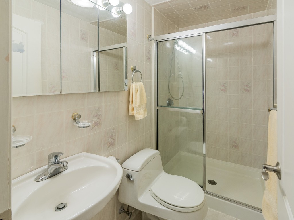 210 Lake Shore Road, Unit 2 Boston, MA 02135 - Photo 14 of 16 Gallery Image 14