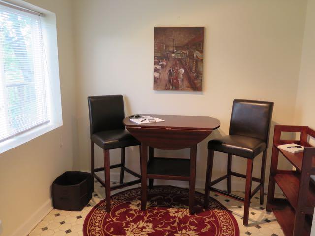 21 Cox Road Troutville, VA 24175 - Photo 15 of 38 Breakfast area