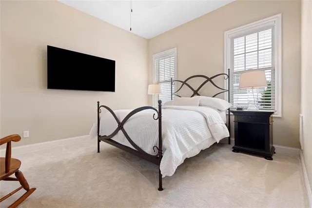 $1,175,000 | 10 Allegheny Avenue, Oakmont, PA 15139