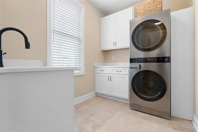 $1,175,000 | 10 Allegheny Avenue, Oakmont, PA 15139