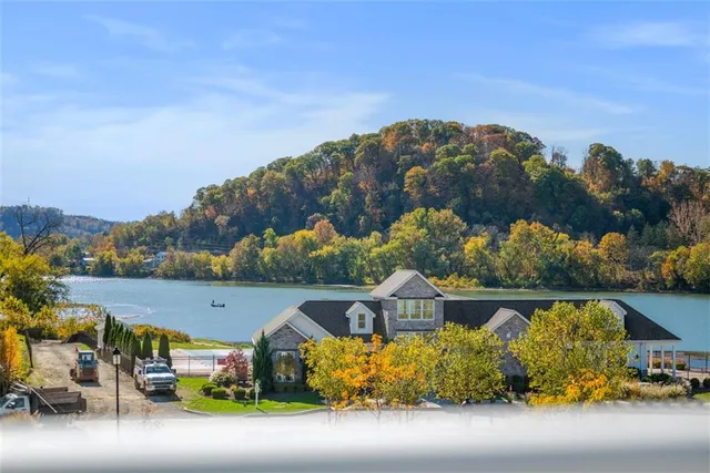 $1,175,000 | 10 Allegheny Avenue, Oakmont, PA 15139