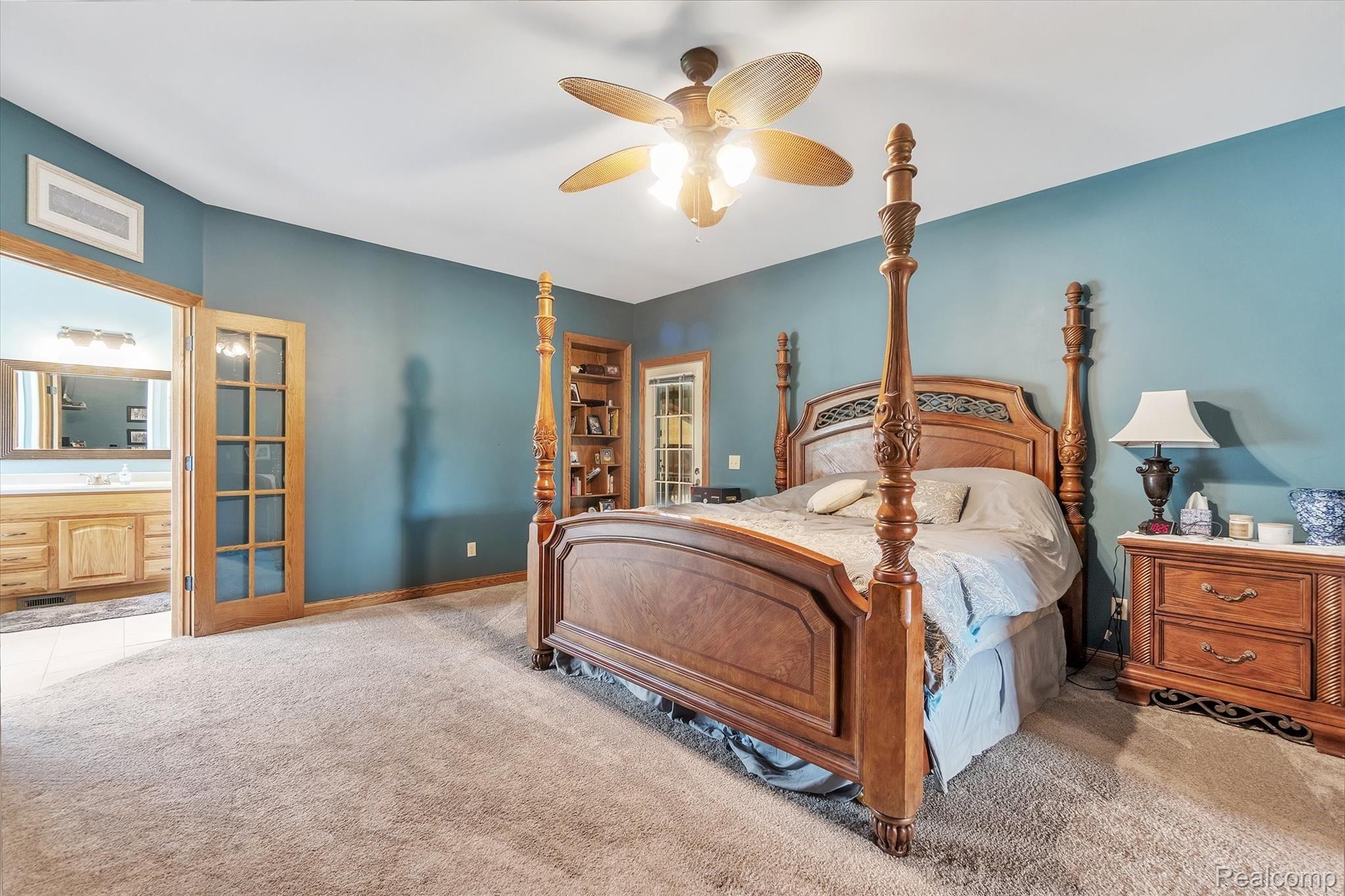 2132 South Oak Road Davison, MI 48423 - Photo 19 of 55 19-2132-S-Oak-Rd-WindowStill-Real-Estate-Photography-19.jpg