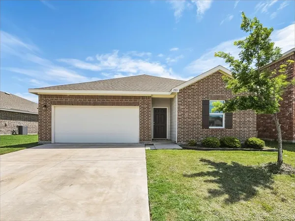 $1,995 | 1713 Escondido Drive, Fort Worth, TX 76052