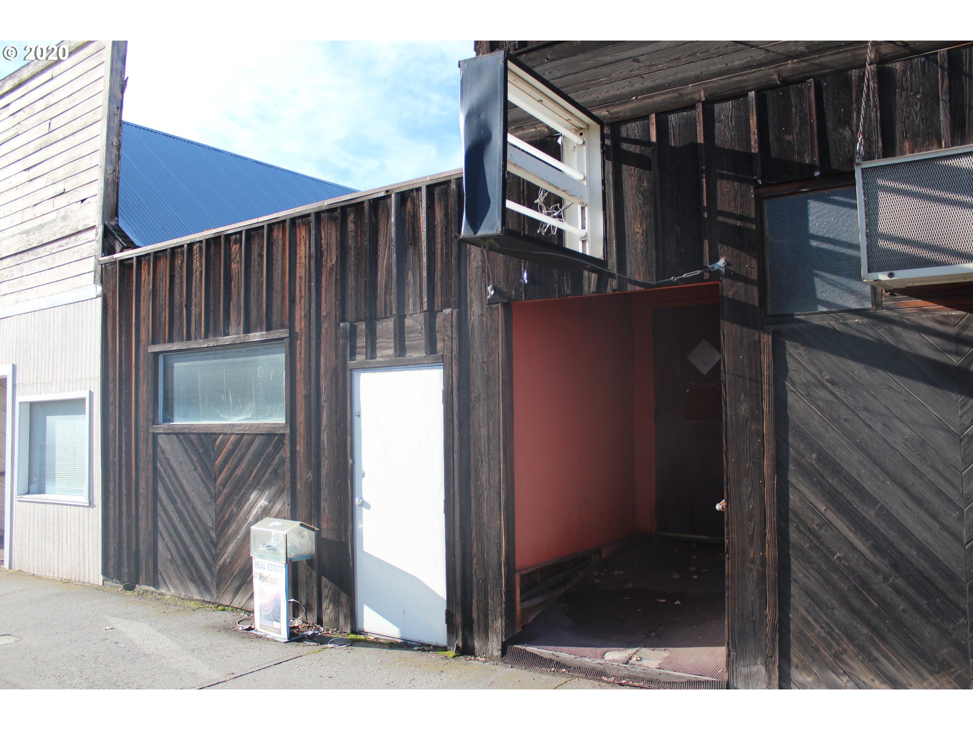 North Main Street Dufur, OR 97021 - Photo 5 of 20 Gallery Image 5