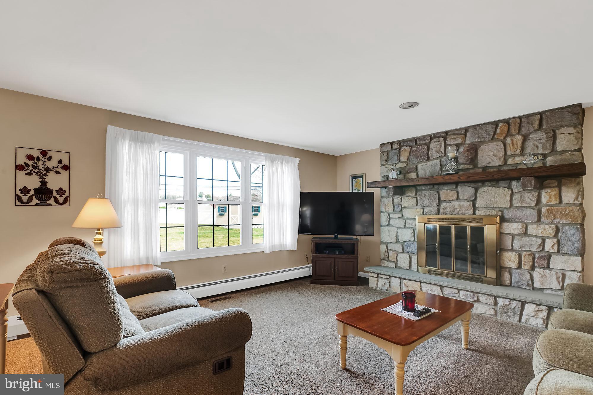 521 Stewart Road Hatboro, PA 19040 - Photo 13 of 32 Beautiful Family Room with gas fireplace
